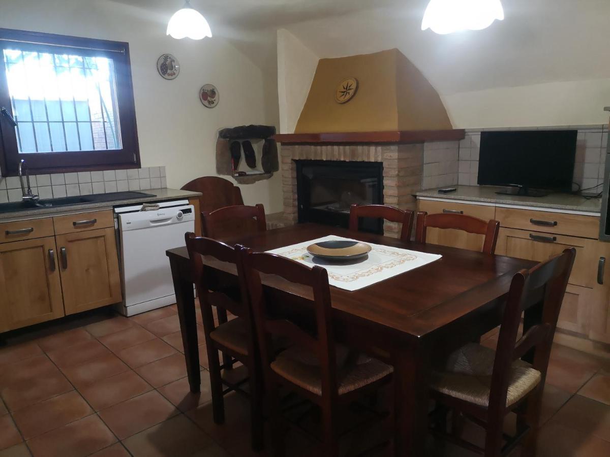Casa Rural, Masia Antigua Restaurada ベグール エクステリア 写真